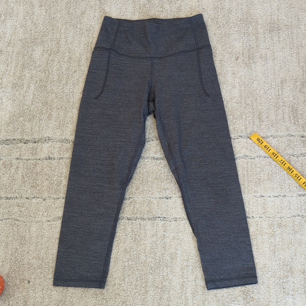 Under Armour Heathered Dark Gray Fitted Leggings